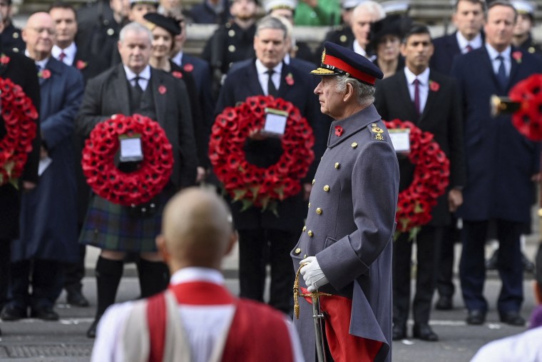 When is Remembrance Sunday 2023? Armistice silence, the Poppy Appeal and  London events