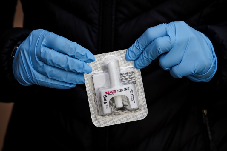 People Deliver Safe Injection Supplies During Pandemic