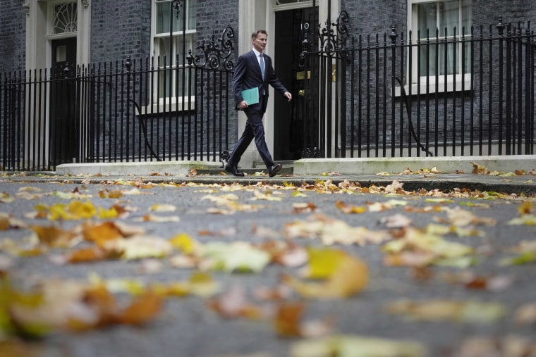 Treasury chief Jeremy Hunt will deliver the government's plan for tackling a sputtering economy in a speech to the House of Commons on Thursday. 
