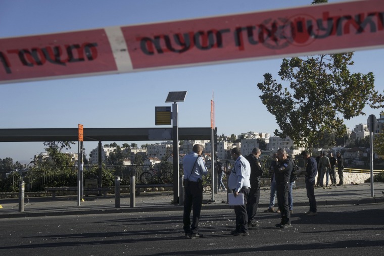 Israel Explosión de una parada de autobús en Jerusalén. 