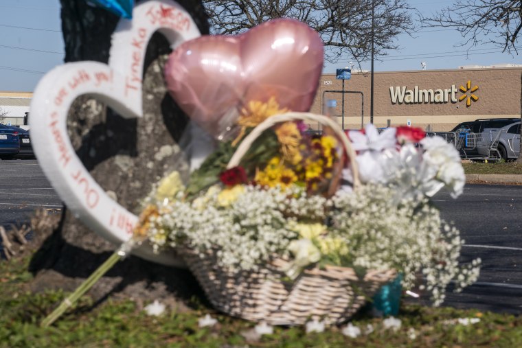 Image: Six People Killed In Shooting At Walmart In Chesapeake, Virginia