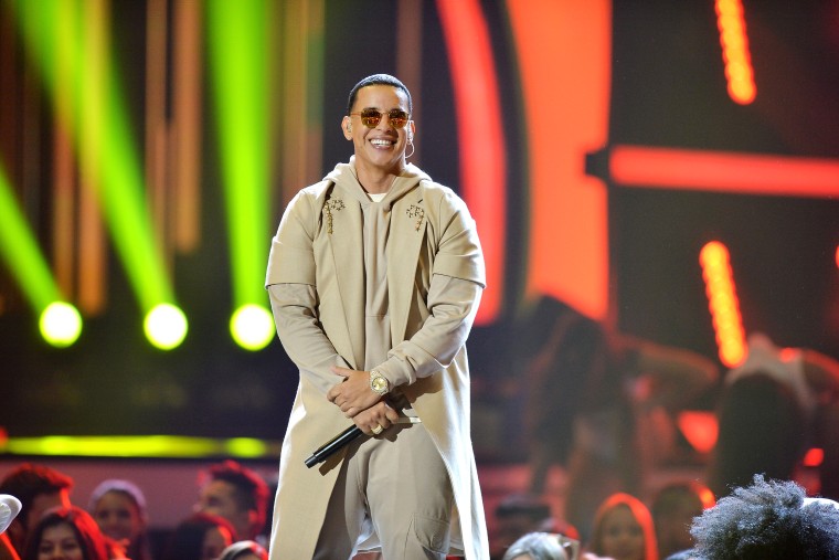 Daddy Yankee onstage at Telemundo's Premios Tu Mundo "Your World" Awards at American Airlines Arena on August 25, 2016 in Miami, Florida.