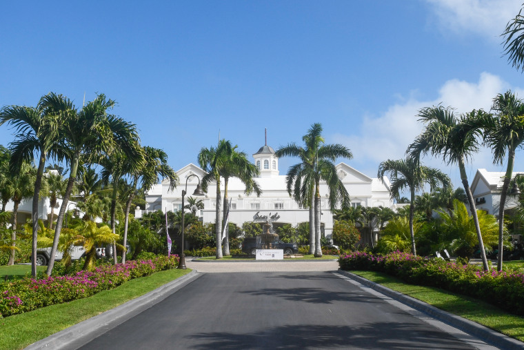 Sandals Emerald Bay