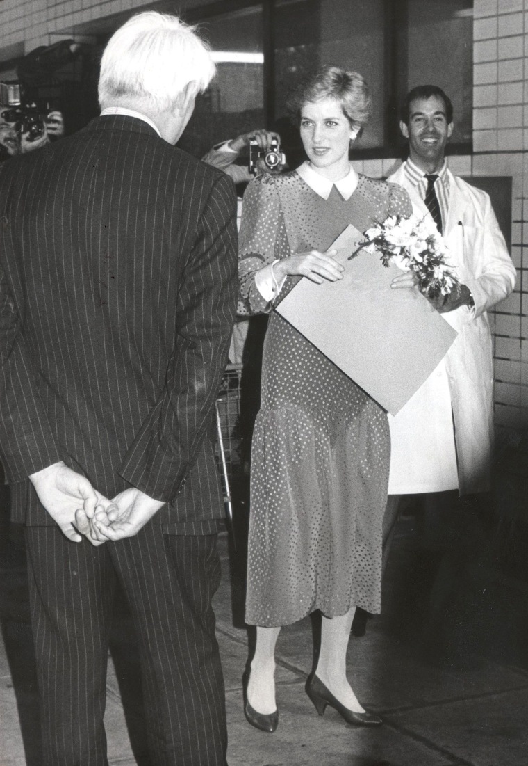 Princess Diana visiting St. Thomas' Hospital. Dr. James Colthurst (white coat) in Oct. 1986.