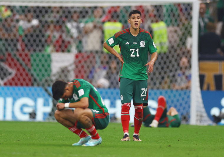 Uriel Antuna tras la eliminación de México de la Copa del Mundo en el partido que ganaron 2-1 ante Arabia Saudí.