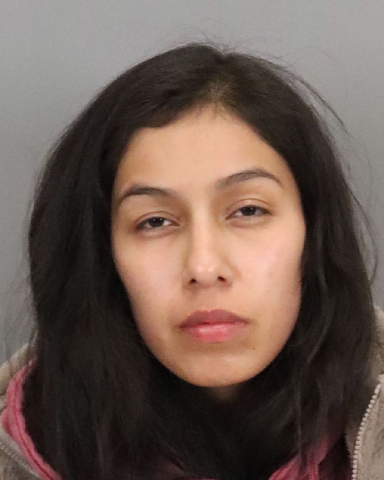 Celina Juarez, sospechosa de homicidio por la muerte de su bebé, en una imagen difundida por la policía. 