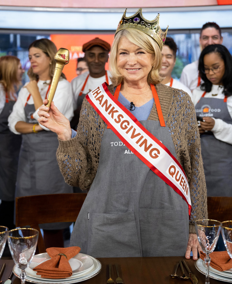 Martha Stewart being crowned queen of Thanksgiving in 2022.