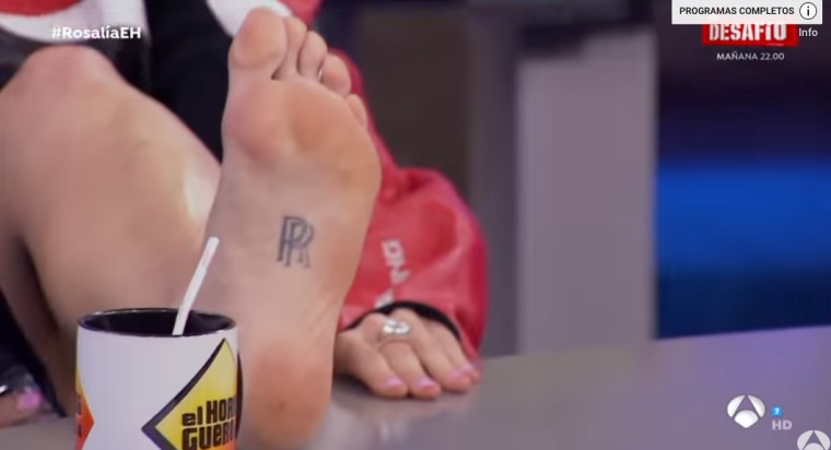 The singer showed off her "RR" tattoo during an appearance on the Spanish talk show "El Hormiguero."