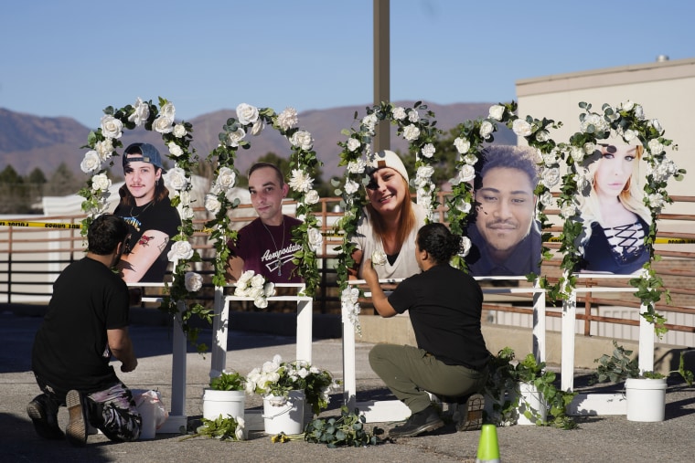 Homenaje en Colorado Springs a las víctimas.