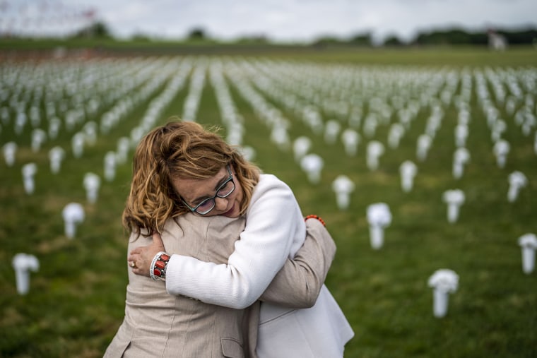 Gabby Giffords Opens Gun Violence Memorial On National Mall