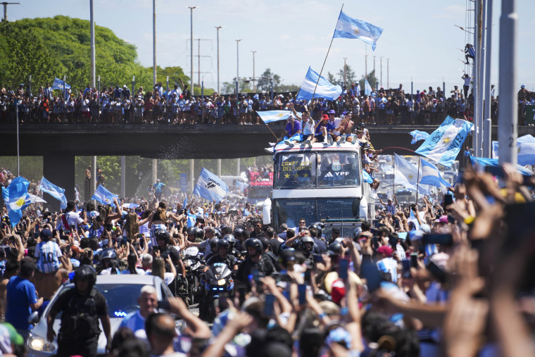 Argentina victory parade abandoned after crowd storms bus. 