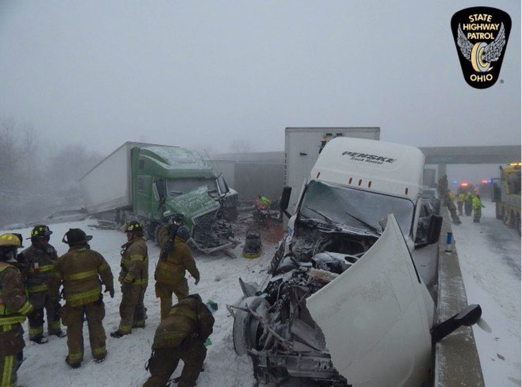 4 dead in pileup with at least 46 vehicles in Ohio, authorities say