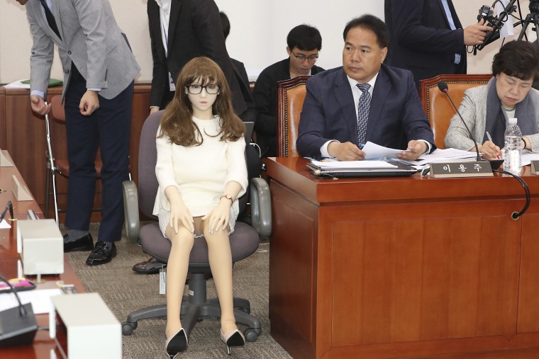 South Korea lifts ban on imported sex dolls