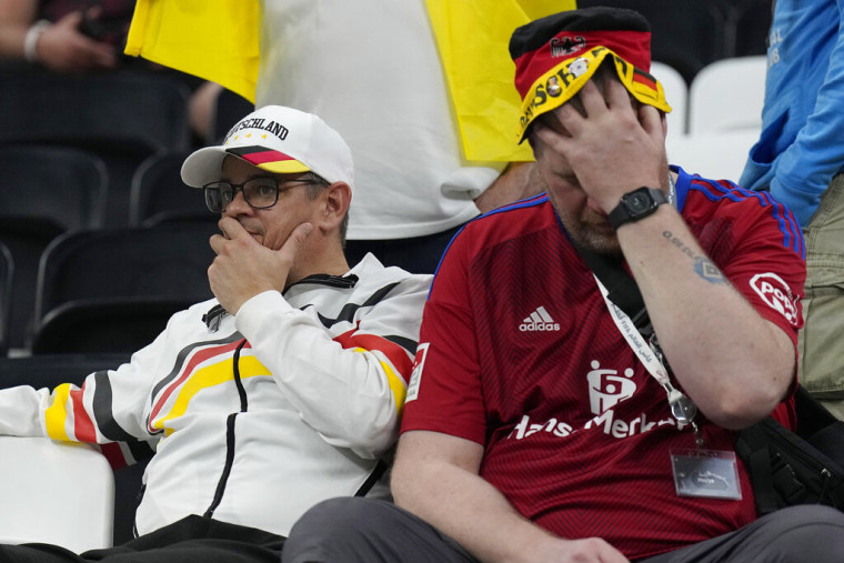 La selección alemana era favorita del grupo E y quedó fuera del Mundial este jueves, antes de pasar a octavos de final.