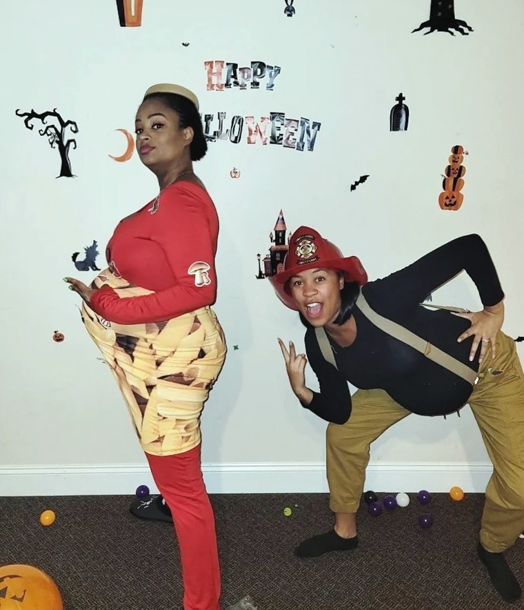 The two best friends, enjoying Halloween and pregnancy life.