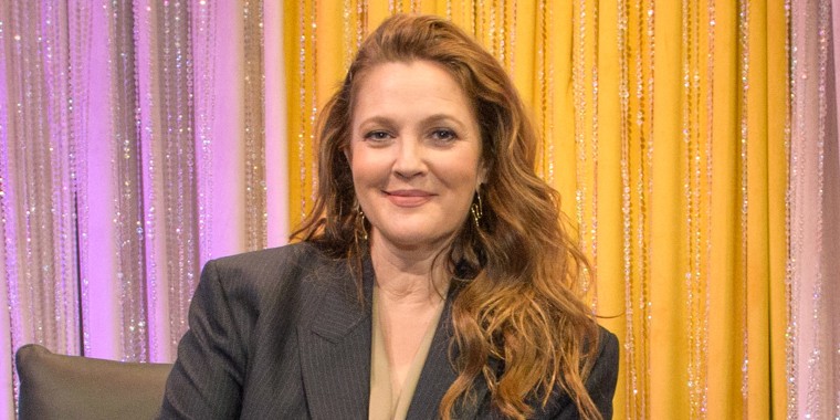 Drew Barrymore Visits SiriusXM's 'The Howard Stern Show'