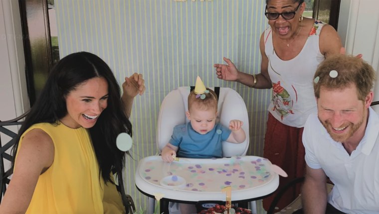 There are big smiles all around for Archie's birthday.