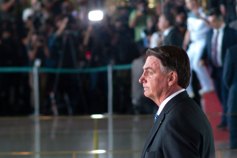 El expresidente, Jair Bolsonaro, en una foto del 1 de noviembre de 2022 en Brasilia, Brasil.