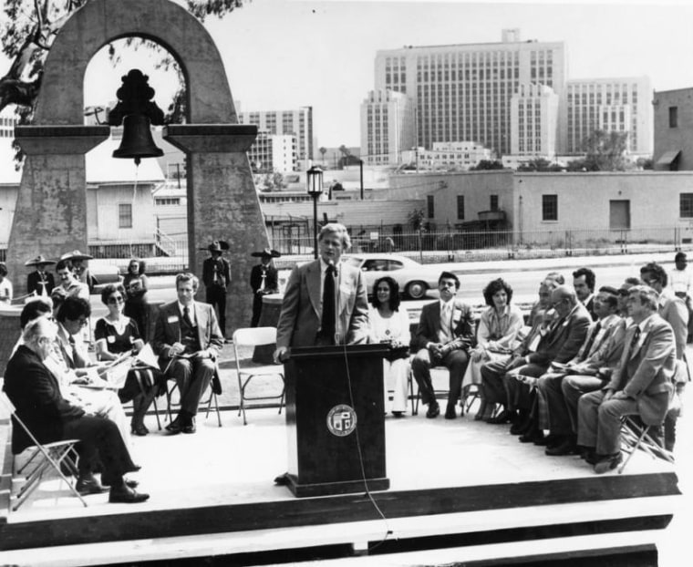 Arthur Snyder during opening day ceremonies at Parque de Mexico in Los Angeles in 1978.
