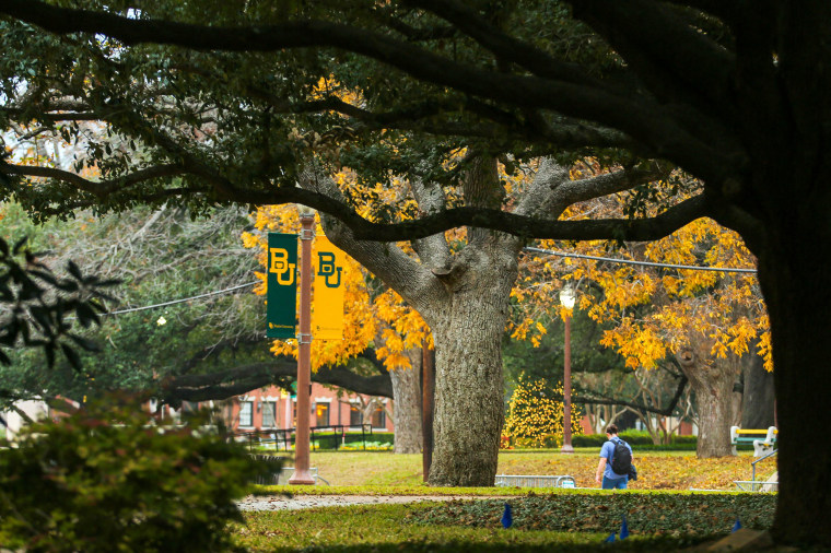 A student walks on the Baylor University campus in Waco, Texas on December 8, 2022 where Brittney Griner was a former student and basketball player. - WNBA player Griner, 32, who was arrested in Russia in February on drug charges, was expected to be transferred to a nearby military facility for medical checks, US media reported.