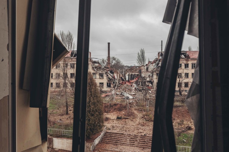 Ukrainian soldiers in Donetsk Oblast