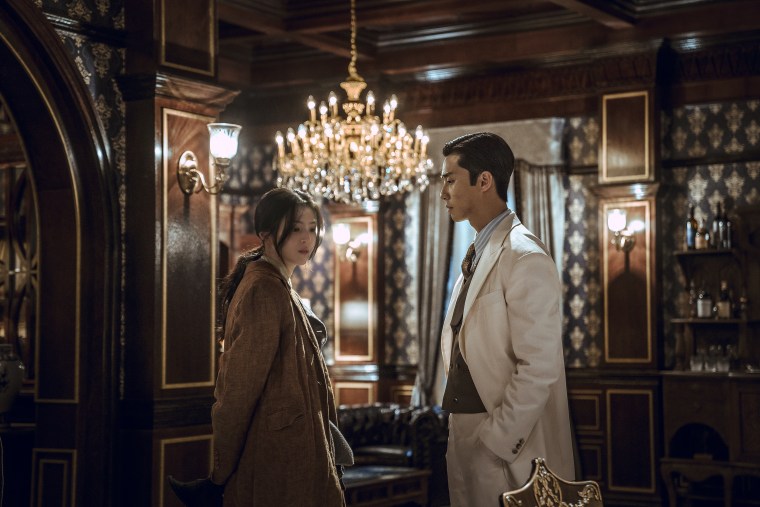 Han So-hee and Park Seo-joon in a scene from "Gyeongseong Creature."