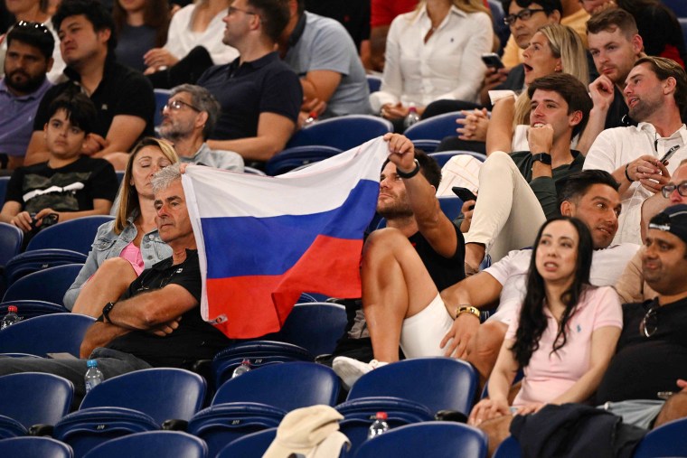 Australian Open bans Russian and Belarusian flags from crowds. 