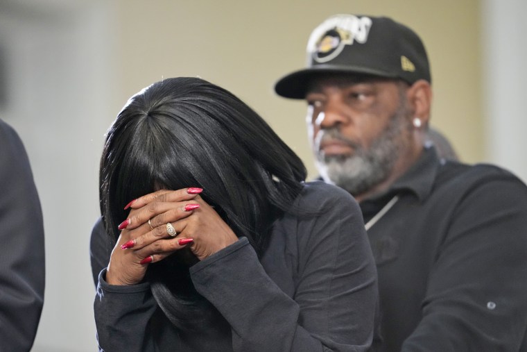 RowVaughn Wells, mother of Tyre Nichols, cries at a news conference in Memphis, Tenn., on Jan. 23, 2023. Tyre's stepfather, Rodney Wells, stands behind her. Image: