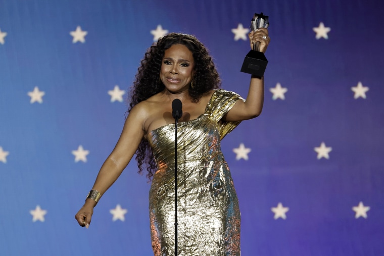 Sheryl Lee Ralph Gives Empowering Critics Choice Awards Speech