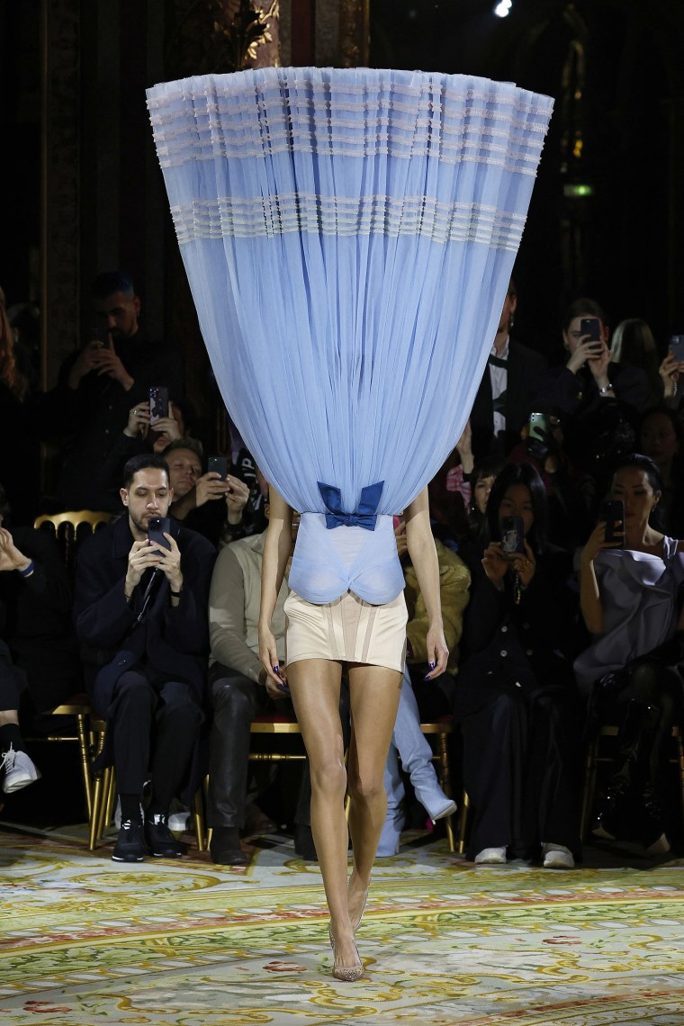 A model walks the runway during the Viktor & Rolf Haute Couture Spring Summer 2023 show as part of Paris Fashion Week on January 25, 2023 in Paris, France. 