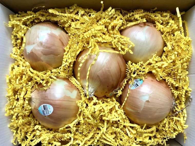 Sunions says, “Don’t cry, be happy!” about its naturally bred tearless onions.