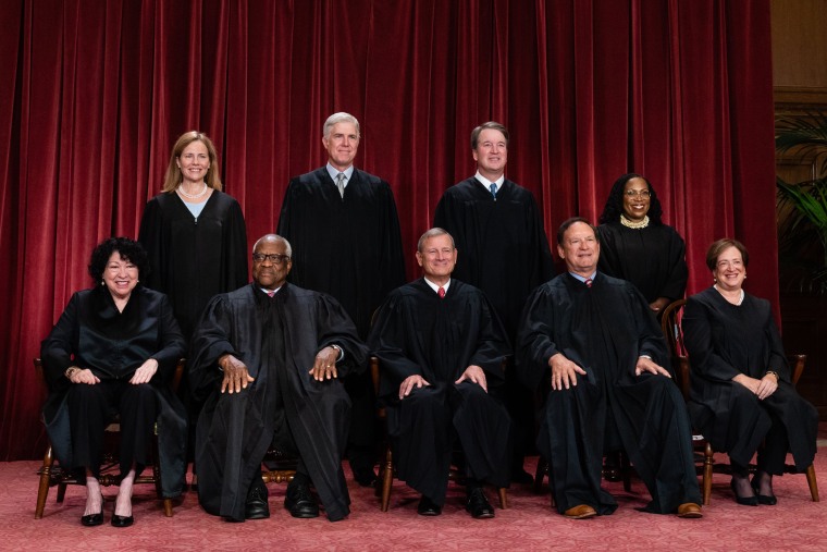 Image: Group Photograph Of U.S. Supreme Court Justices