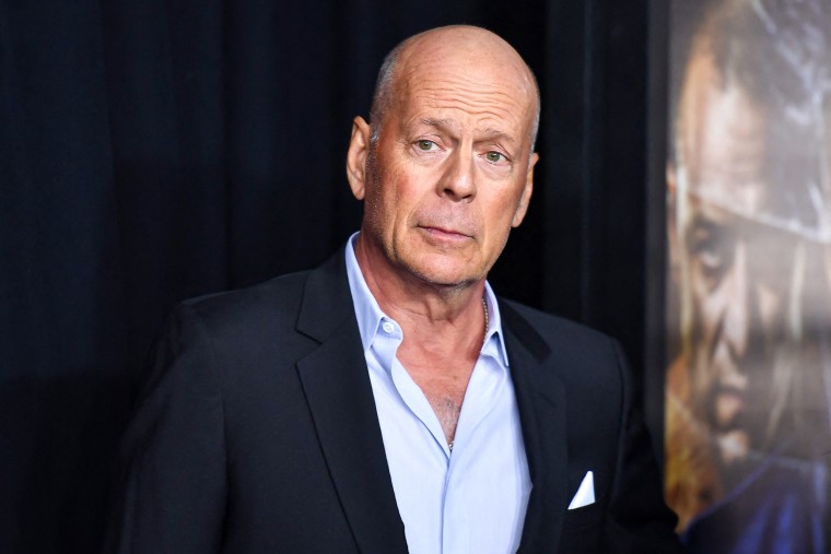 O ator Bruce Willis assiste à estréia de "Glass" da Universal Pictures no SVA Theatre em 15 de janeiro de 2019 em Nova York.