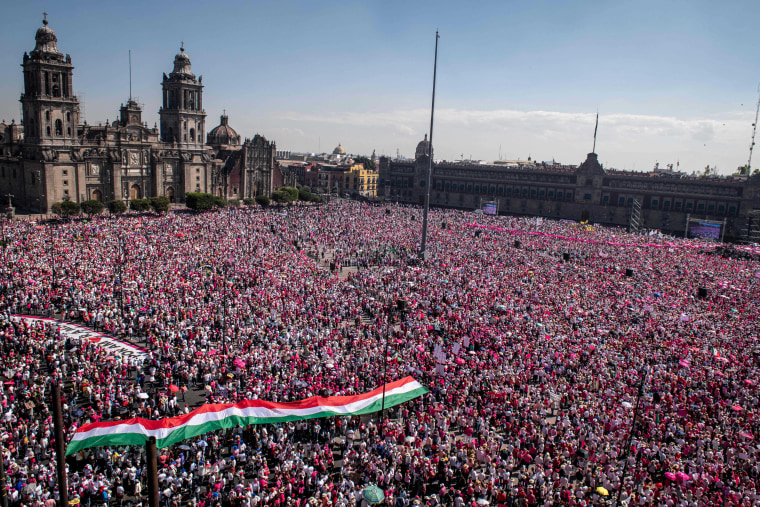 Mexicans turn out in droves to protest electoral overhaul, see democracy at risk

