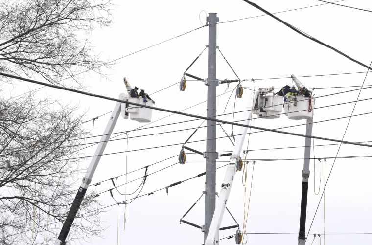 Nearly 250,000 without power across U.S. amid fierce storms