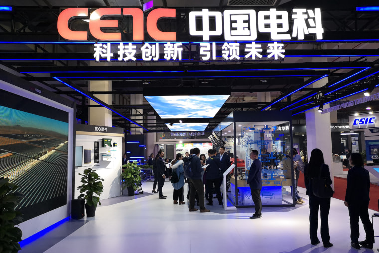 El stand de China Electronics Technology Group Corporation (CETC) en la Exposición Internacional de Alta Tecnología en Beijing en 2019.