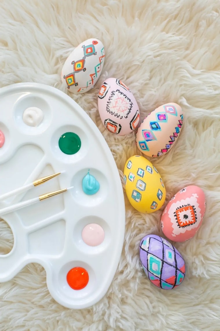 Moroccan painted Easter eggs 