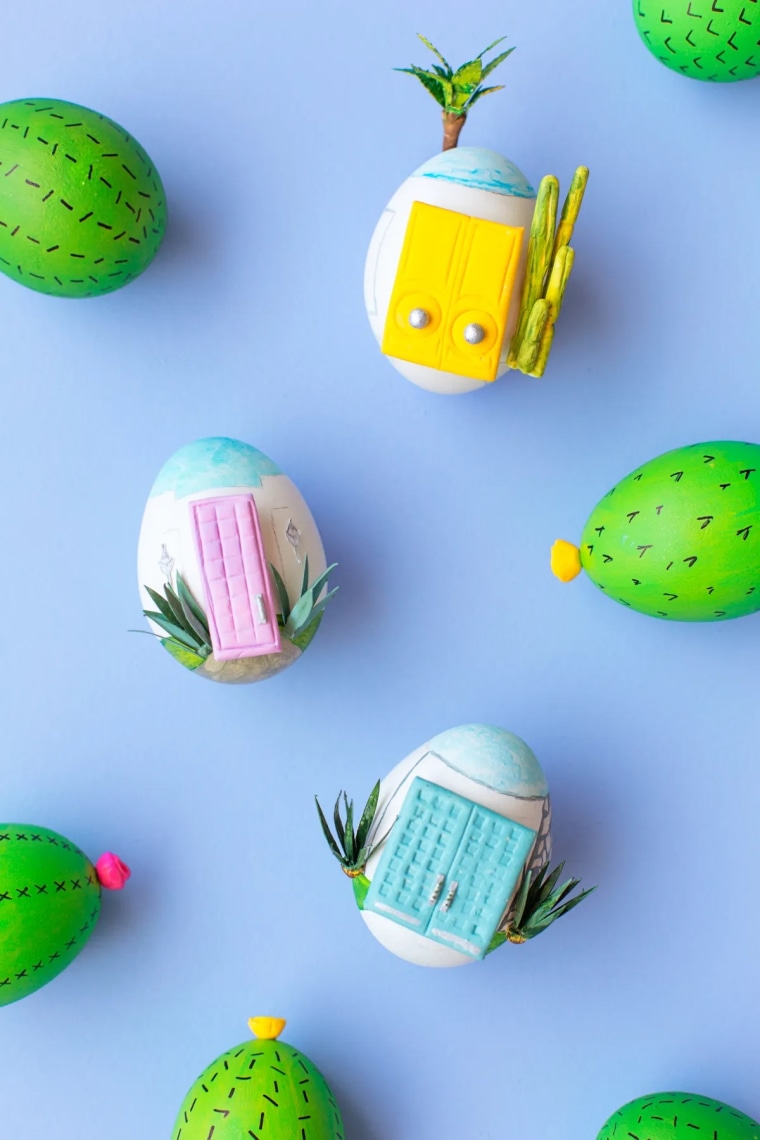 Palm Springs Easter eggs