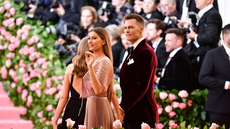 Gisele Bündchen y Tom Brady llegan a la Gala Met 2019, en Nueva York.