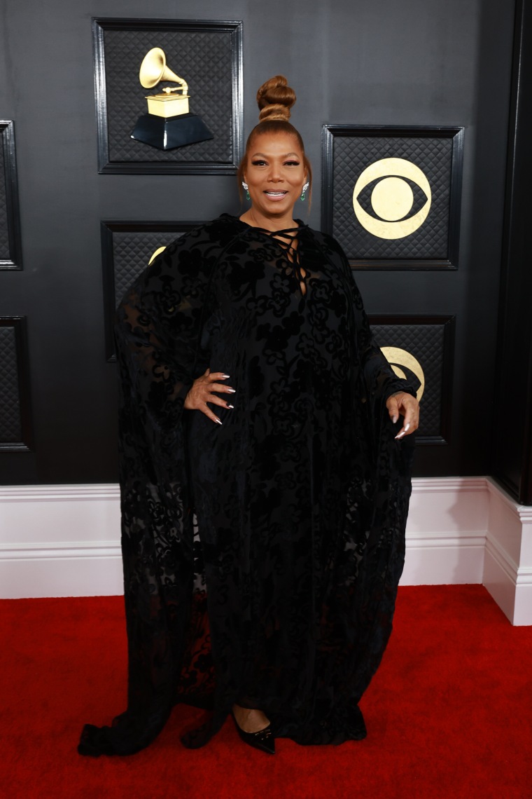 Grammy Awards: Red Carpet Arrivals 2022 (Photos) – Footwear News