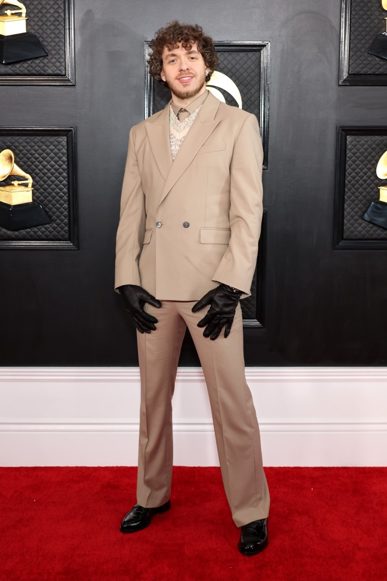 Grammys 2023 Red Carpet Arrivals (Photos)