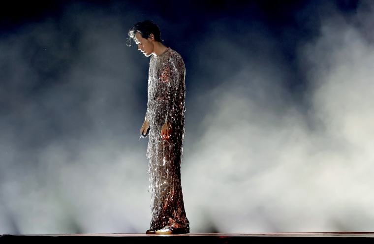 Harry Styles performs at the 65th Grammy Awards on February 05, 2023 in Los Angeles, CA.