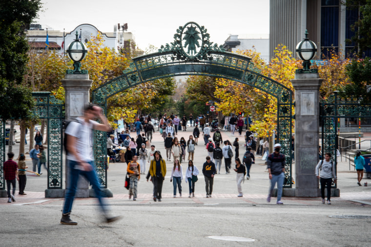 Students walk through Sproul Plaza at the University of California at Berkeley on Nov. 4, 2022 .