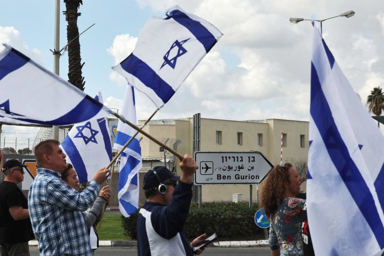 Israelis stage ‘day of resistance’ against Netanyahu's judicial overhaul
