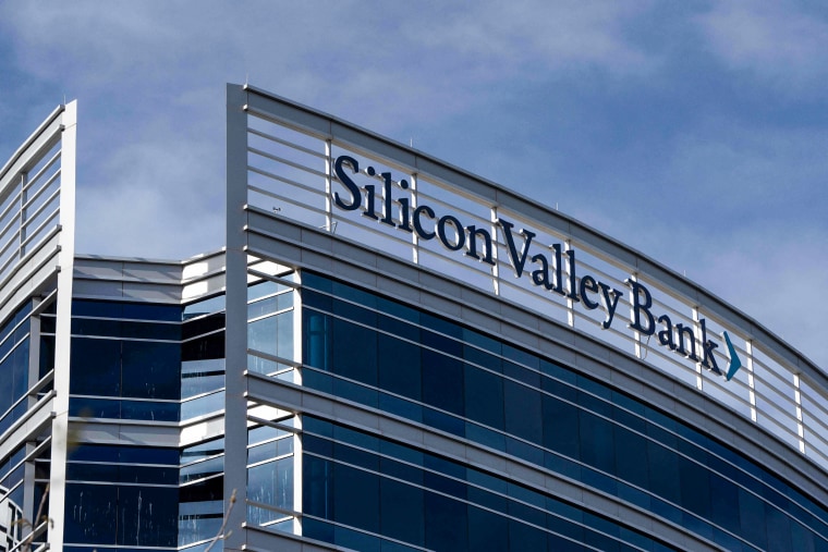 A Silicon Valley Bank office in Tempe, Ariz., on March 14, 2023.