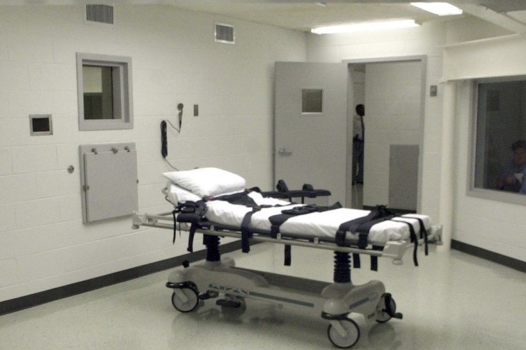 A lethal injection chamber in Alabama.