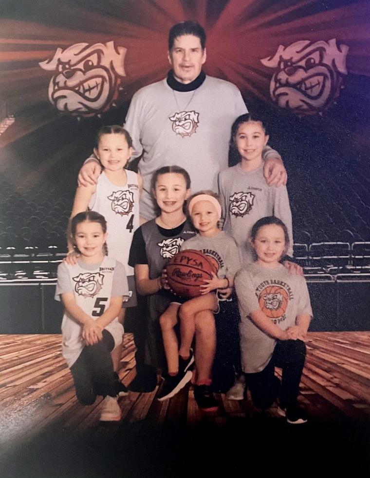 Mascher and his granddaughters.