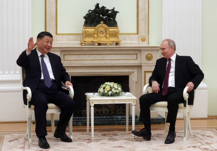 Xi Jinping y Vladimir Putin durante su reunión en Moscú.