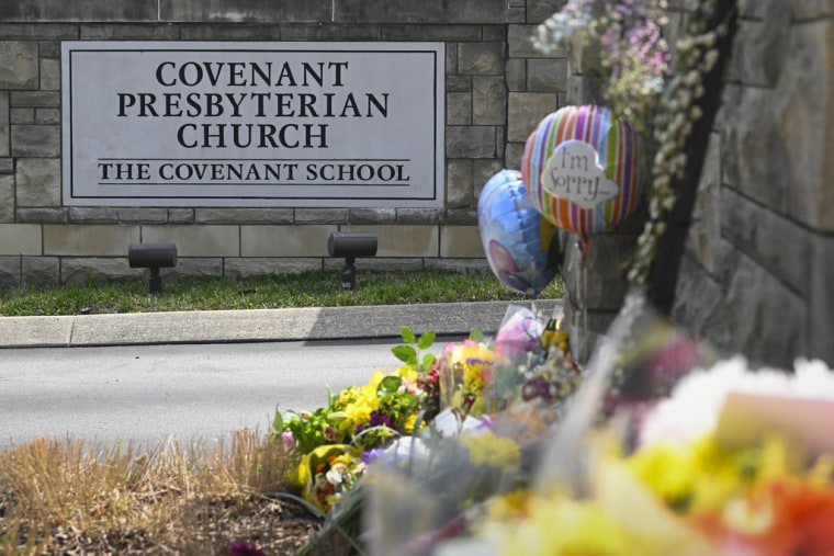 Fachada del colegio Covenant School en Nashville, Tennessee.