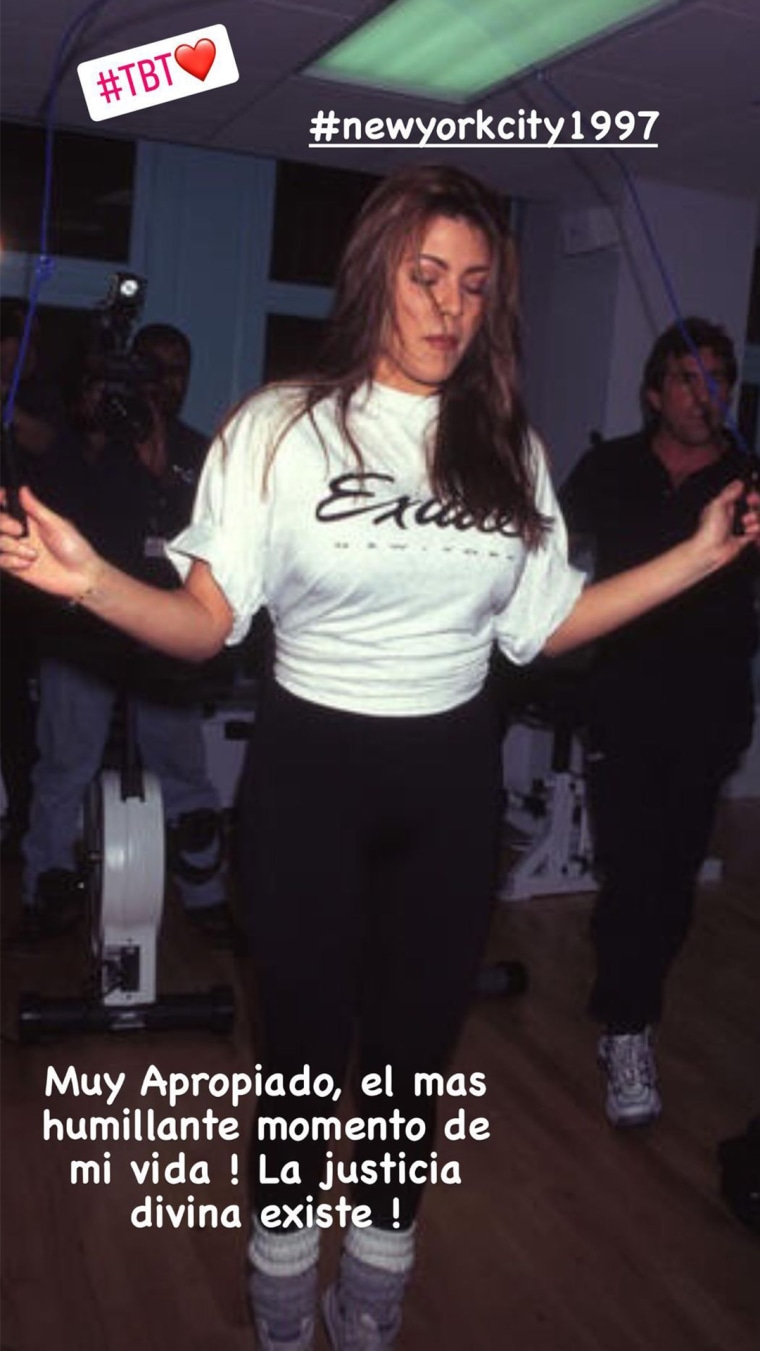 Alicia Machado haciendo ejercicio de manera pública ante la prensa, cuando era Miss Universo.